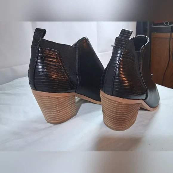 Dolce Vita Womens Size 9 Wedges - Picture 9 of 9